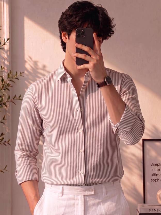 Striped Men Regular Fit Striped Spread Collar Casual Shirt