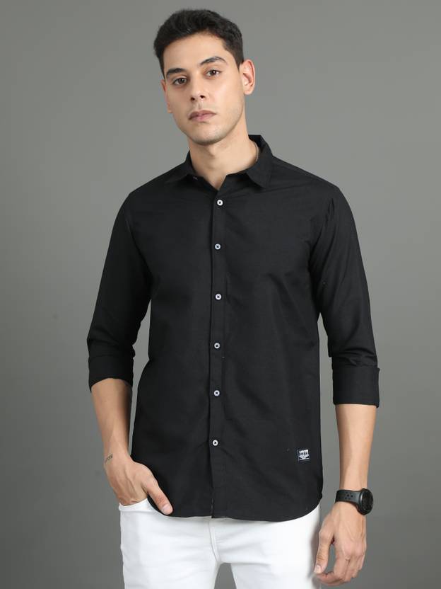 Carbonn Cloth Men Regular Fit Solid Cut Away Collar Casual Shirt