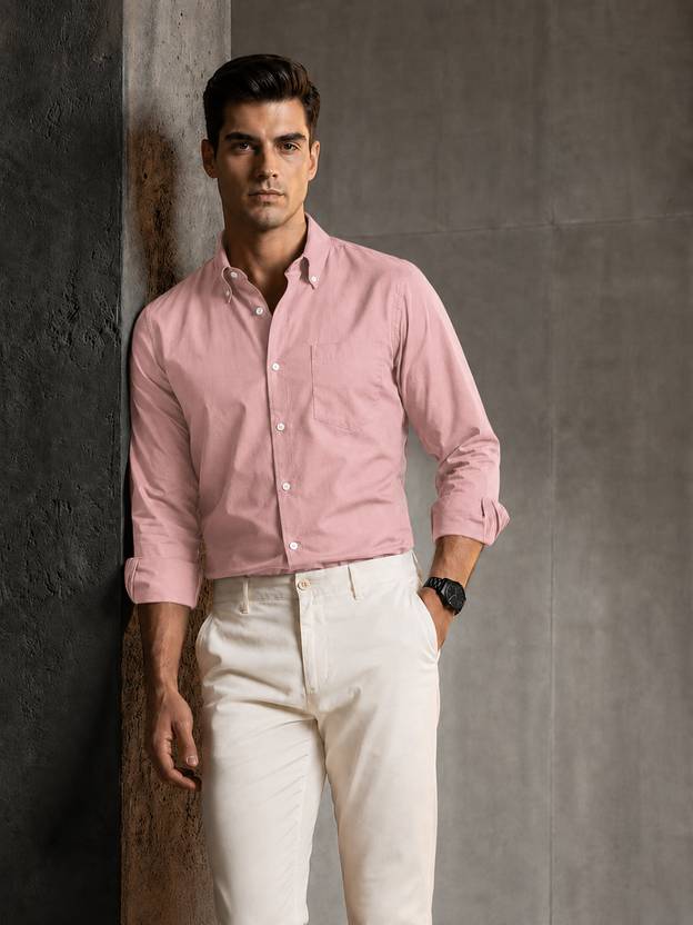 INVICTUS Men Solid Casual Pink Shirt