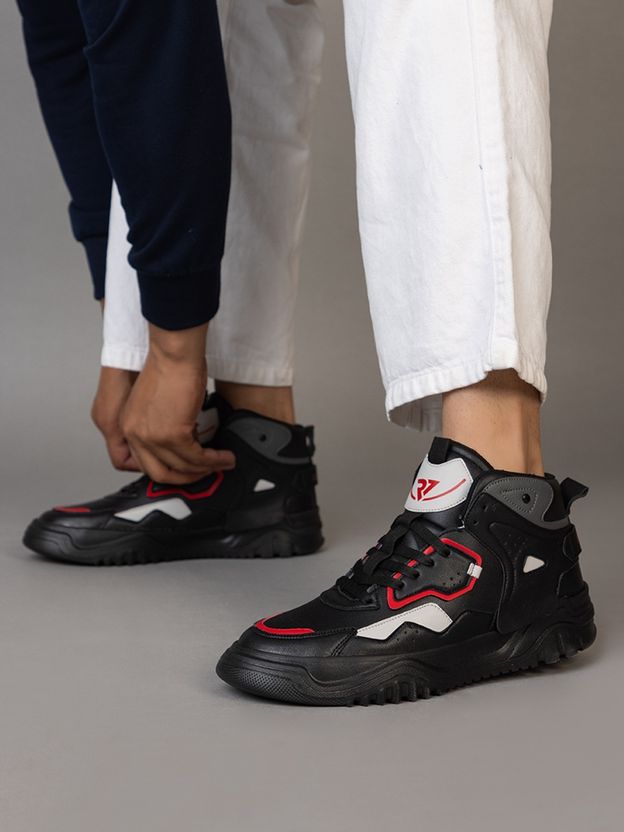 RUN SEVEN Lightweight Walking Sneakers - Image 2