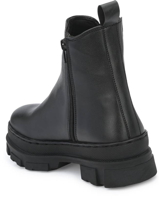 Delize chelsea Ankle Boots For Men  (Black)