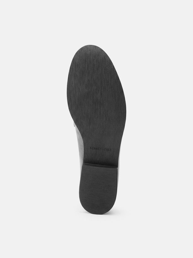 Kenneth Cole Women's Black Loafers 6 - Image 3
