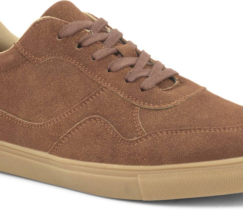 roadster comfortable outdoor sneakers for men