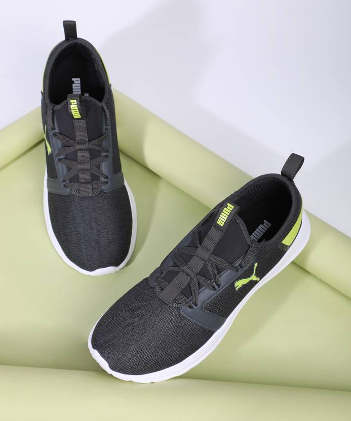 PUMA Bold Extreme Sneakers For Men  (Grey)