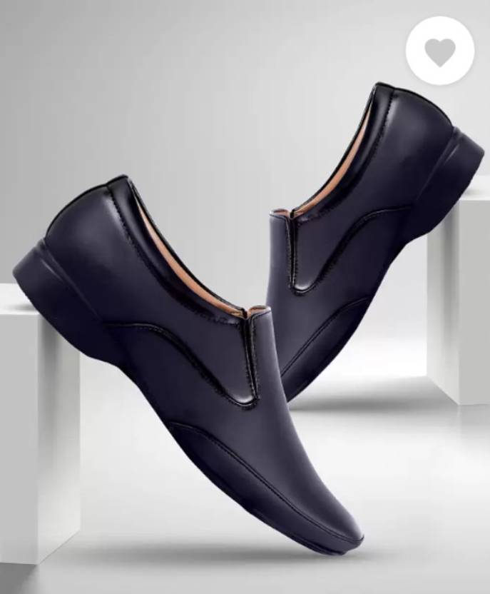 Aaeshu Men and stylish comfortable black color formal shoe Slip On For Men