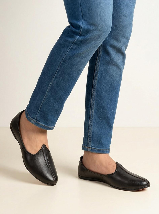 Trends Footwear Min 70%