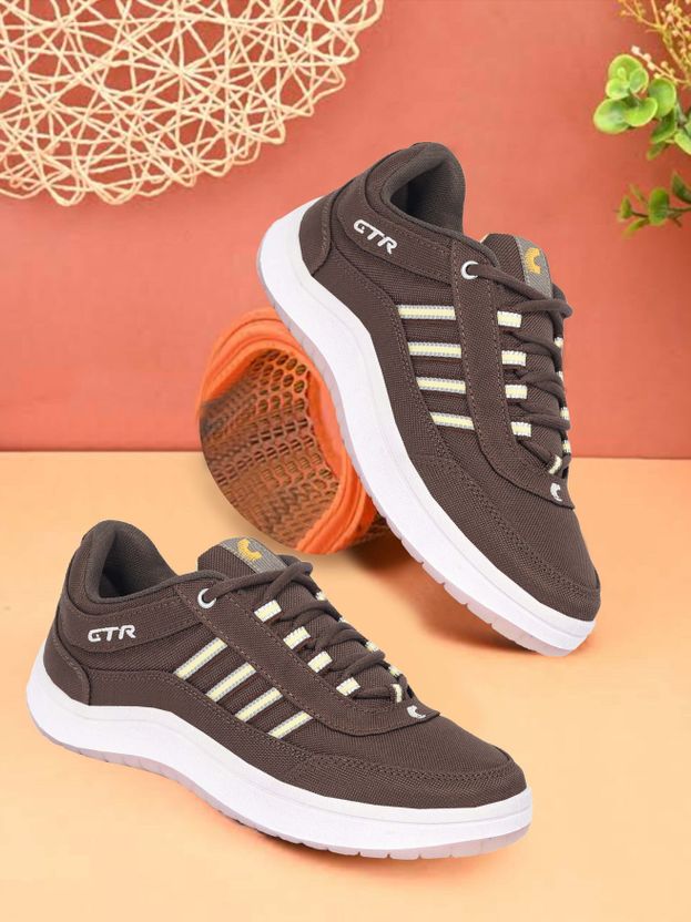 Coaster Sports Shoes for Men - Image 9