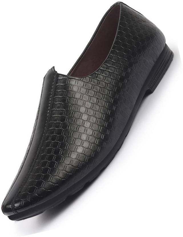 FAUSTO Embossed Design Ethnic Slip On Juttis and Mojaris For Men