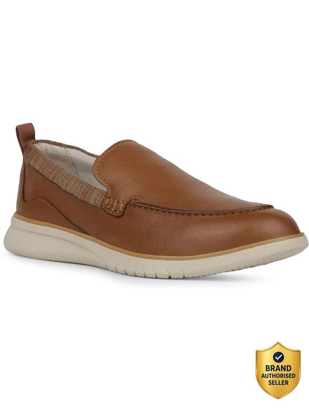 HUSH PUPPIES Women Tan 5 - Image 1