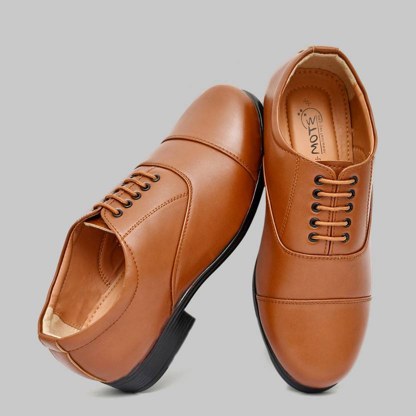 BTOM Oxford For Men