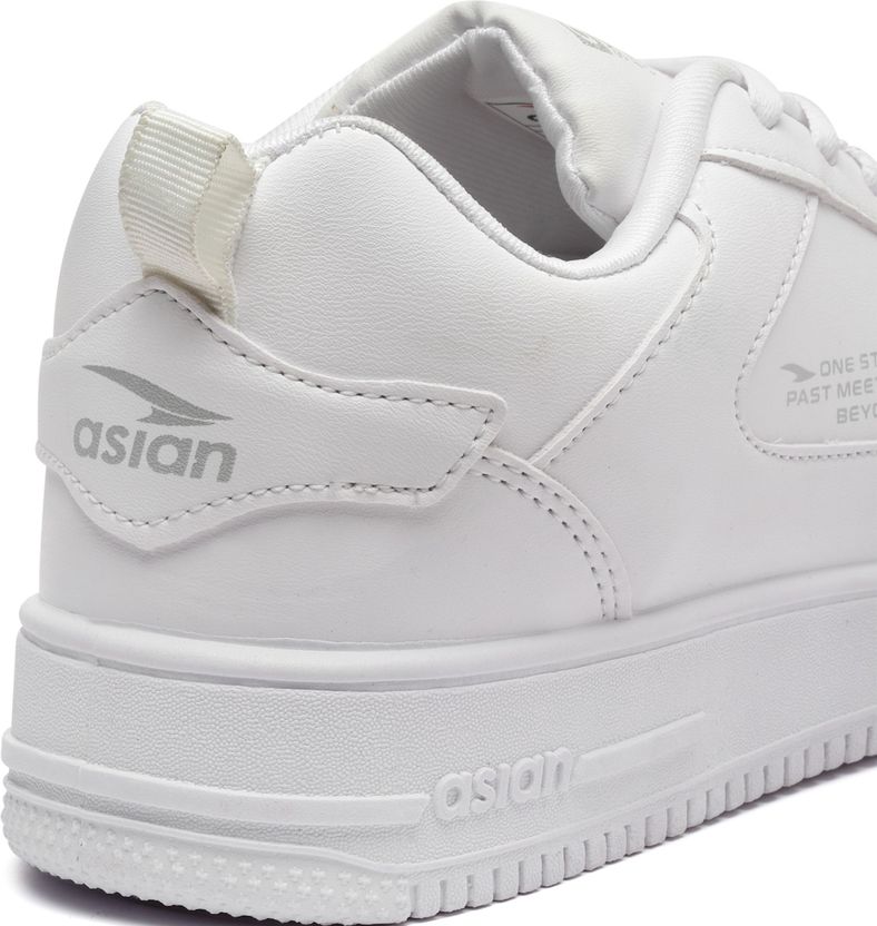 Asian Men's White Sneakers Size 8 - Image 5
