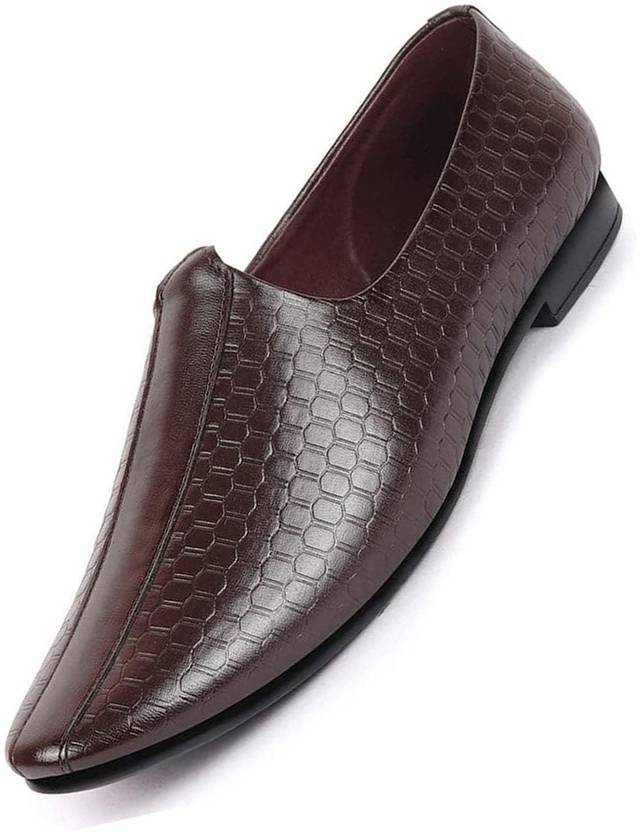 FAUSTO Embossed Design Ethnic Slip On Juttis and Mojaris For Men