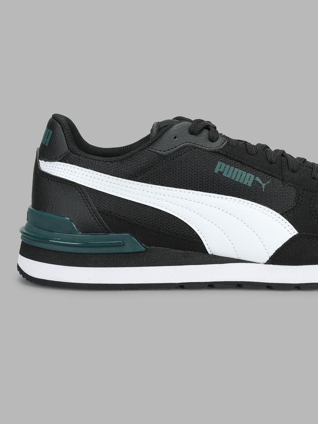 PUMA ST Runner v4 Mesh Sneakers Men Black 6 - Image 7