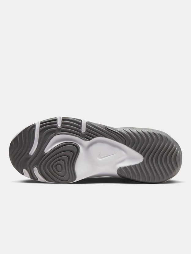 NIKE Men's Legend Essential 3 nn Training Shoes - Image 4
