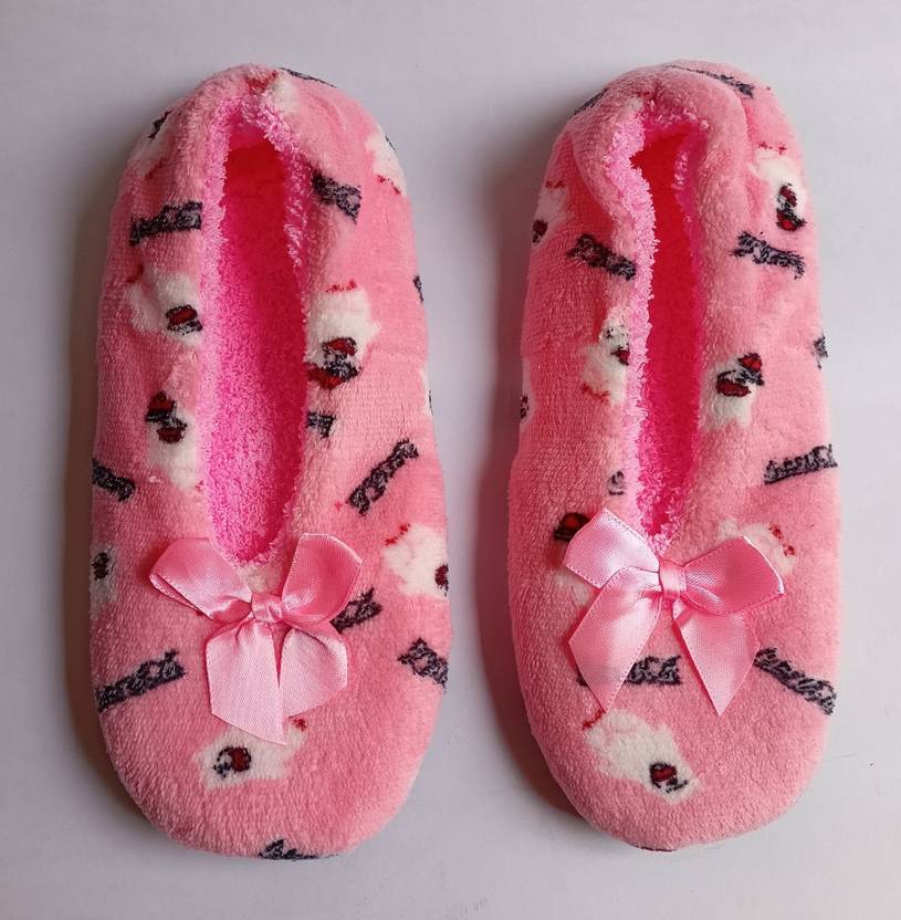 Indus Cloud Womens Lovely Soft Indoor Slippers Winter Cotton Padded Shoes Warm Shoes 1 Pair Slip On Sneakers For Women