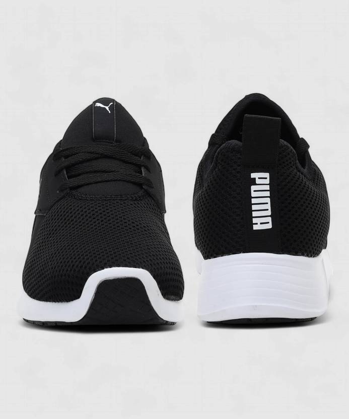 Price History of Runner V3 IDP Sneakers For Men from Flipkart