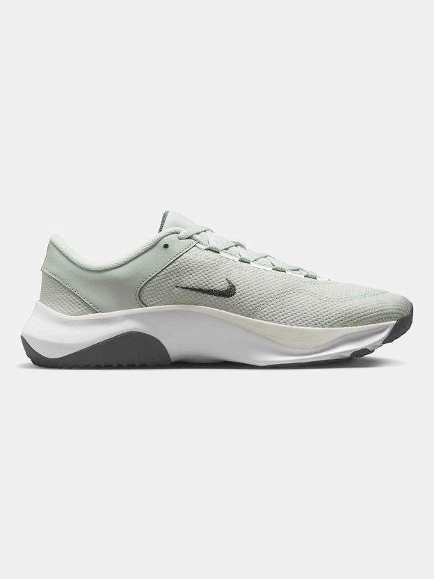 NIKE Men's Legend Essential 3 nn Training Shoes - Image 3