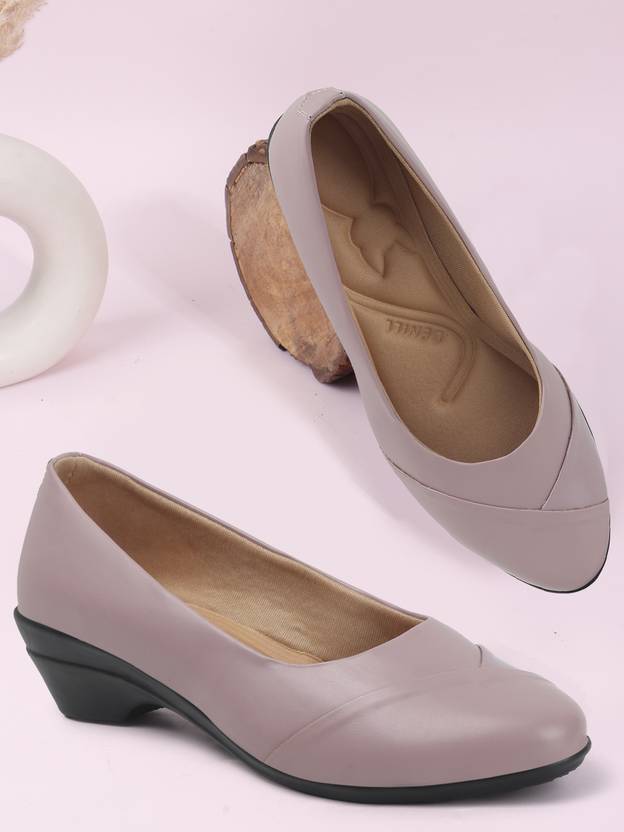 Denill Women Bellies Sandal