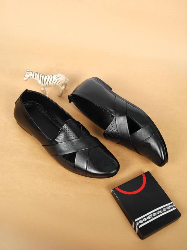BRANDIGO Slip-On Style: Easy to wear with a snug fit, perfect for quick on-the-go use. Mojaris For Men