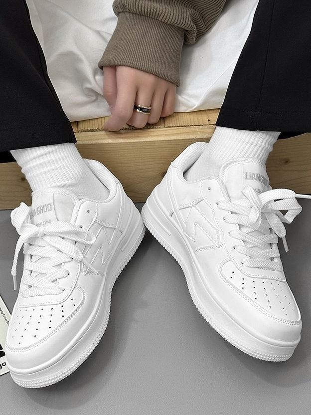 SnugZ White Casual Sneakers for Men - Image 4