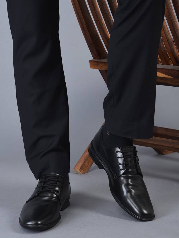 Fortune LUCIO-201 Oxford For Men  (Black)