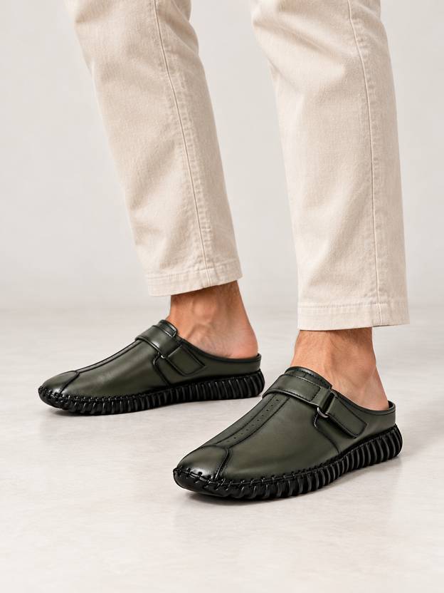 KASTAVA Stylish Comfortable and lightweight Casuals For Men