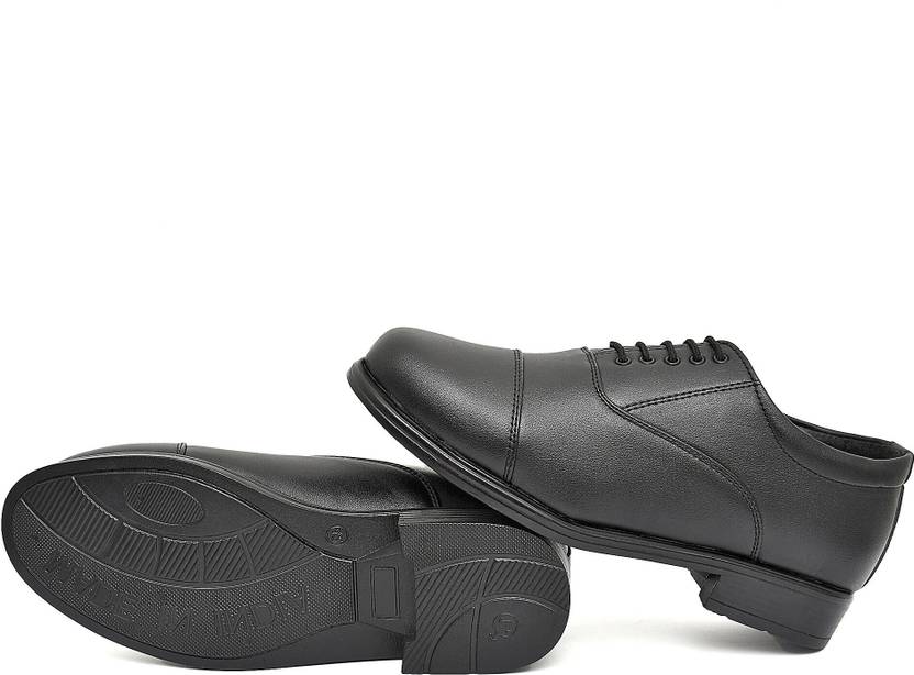 BTOM Oxford For Men