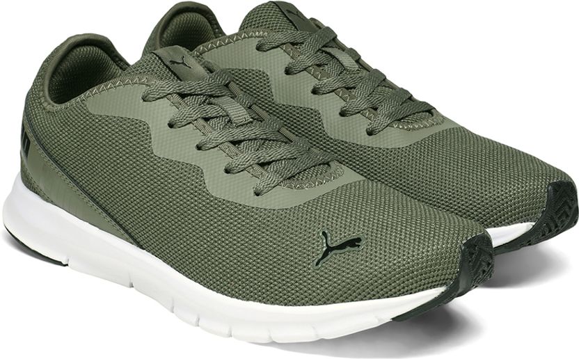 PUMA Hustle V2 NA Men's White 7 - Image 9