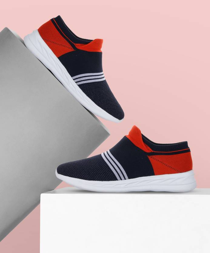 LIBERTY 60% Off