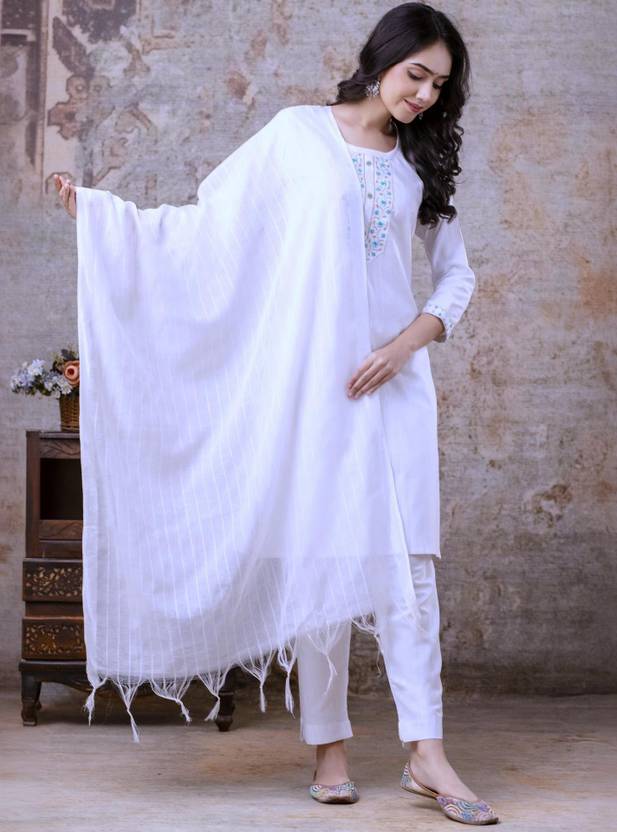 Shozaai Collection Women Kurta Pyjama Dupatta Set