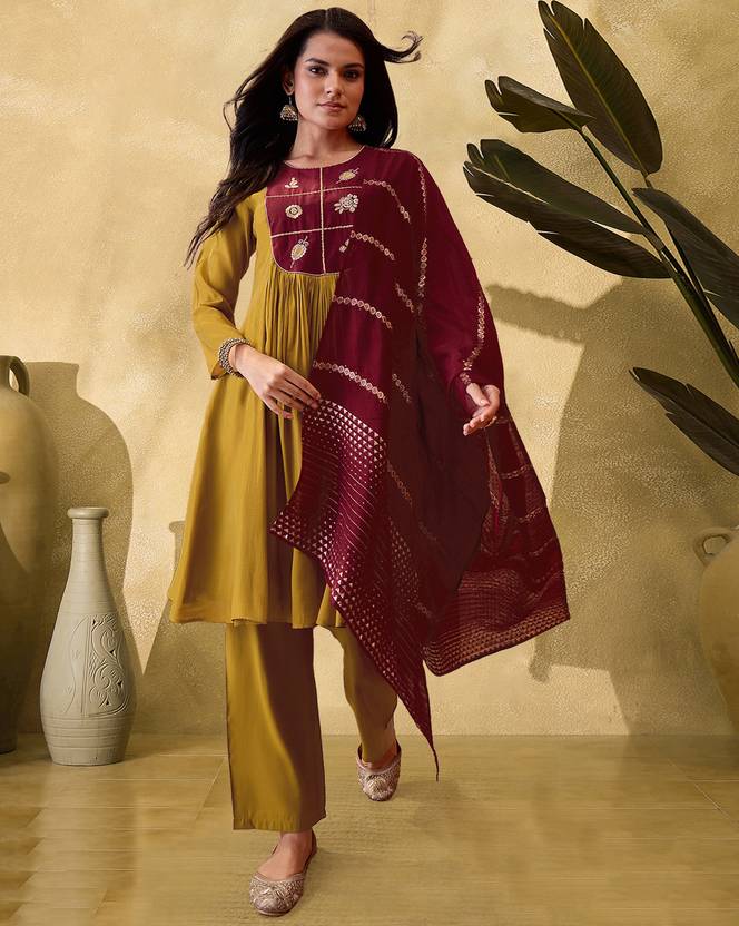 kvsfab Mustard Chanderi Zari Sequence Embroidered Kurta Pant Set Printed Kurta, Trouser/Pant & Dupatta Set