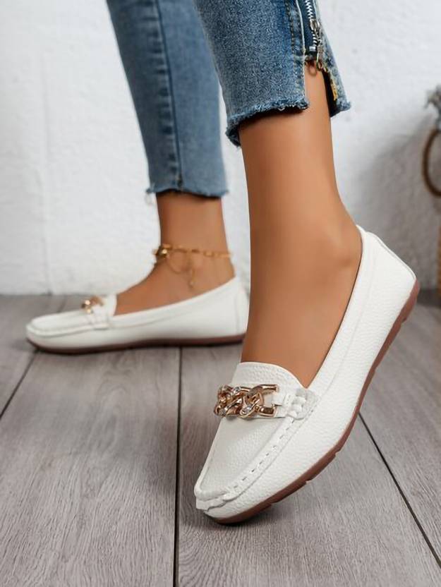 Stylish Comfortable Upper Buckle Detailed Loafers For Girls Loafers For Women  (White)