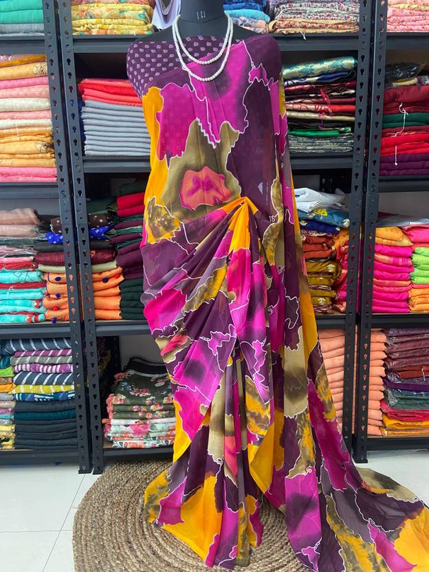 bhavika silk mills Floral Print Daily Wear Georgette Saree
