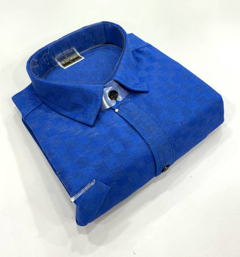 Auzanoor Collection Men Regular Fit Self Design Spread Collar Casual Shirt
