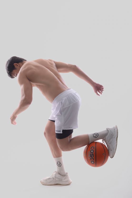 COITONIC Men White Sports Shorts - Image 4