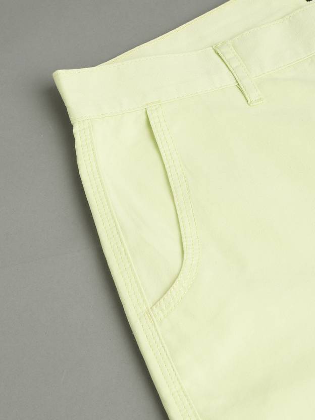 Solid Men Green Chino Shorts