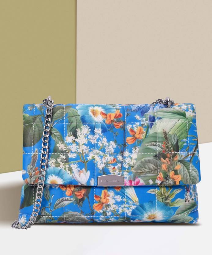 LINO PERROS Green Women Messenger Bag Womens Green Hand Bag