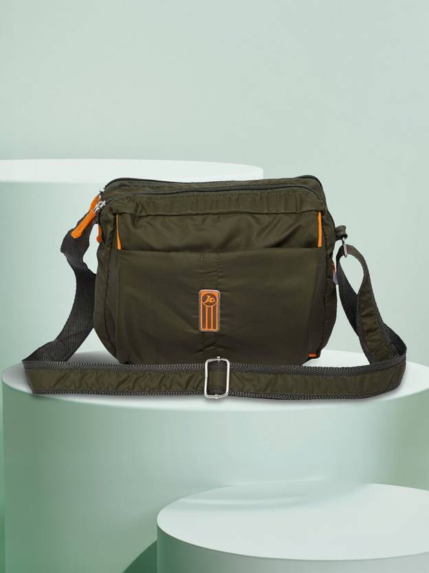 Zouki Green Men & Women Sling Bag Sling bag