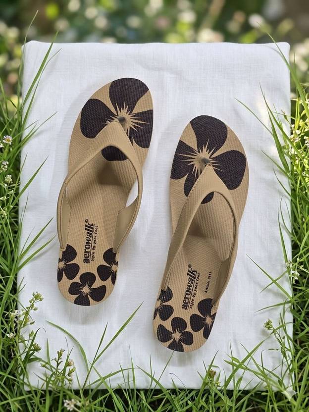 aerowalk Women Slippers