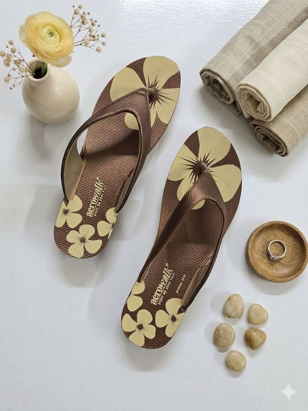 aerowalk Women Slippers