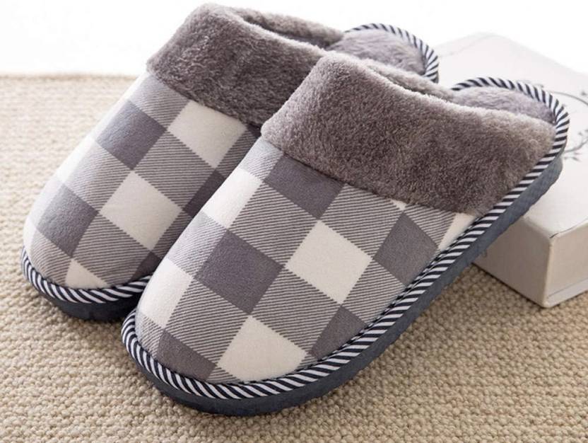 WOLVESDEN Women Slides