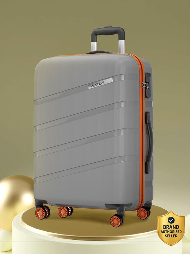 Magnum Safari 75 cm 8-Wheel Suitcase - Image 1