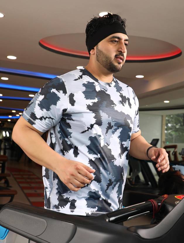 Instafab Plus Printed Men V Neck Grey T-Shirt