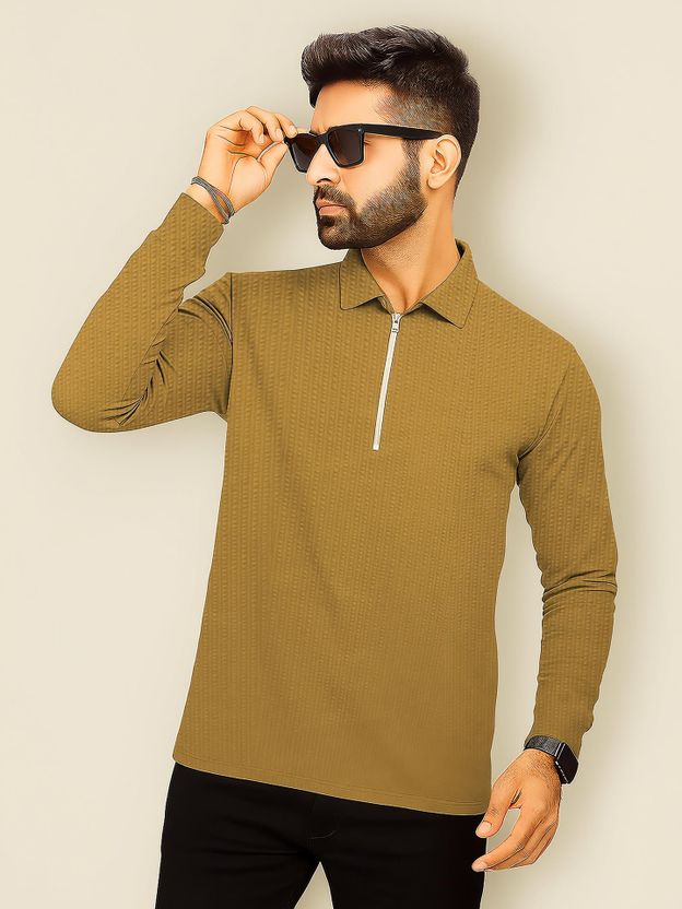 HELMONT Men Grey Maroon Zip Neck T-Shirt - Image 6