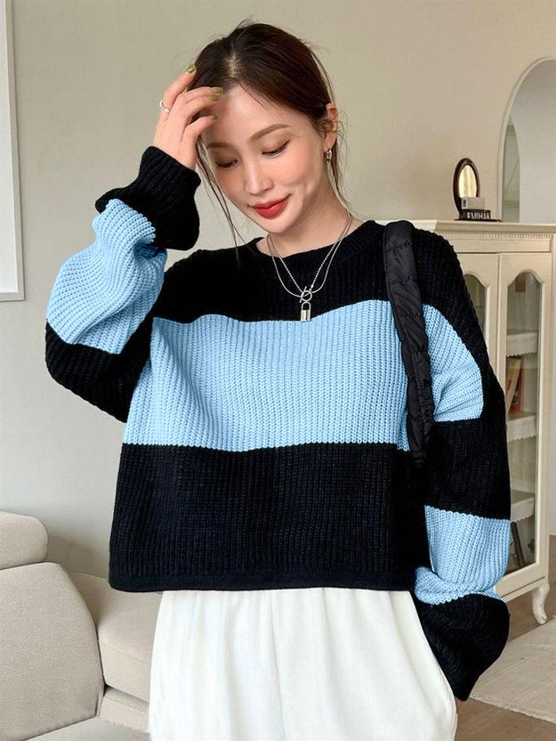 Aryan Women Black, White Dolman Sleeve Top - Image 8
