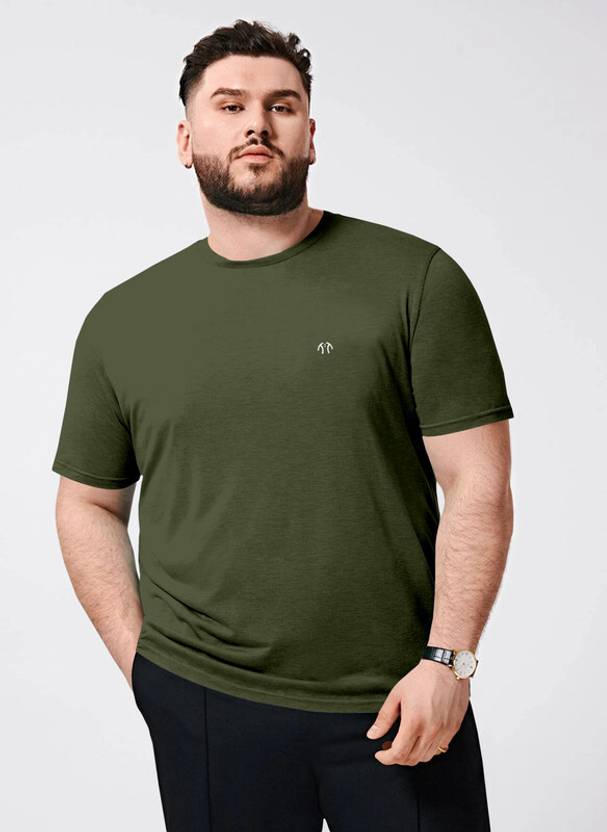 Triptee Men Solid Round Neck Pure Cotton Dark Green T-Shirt