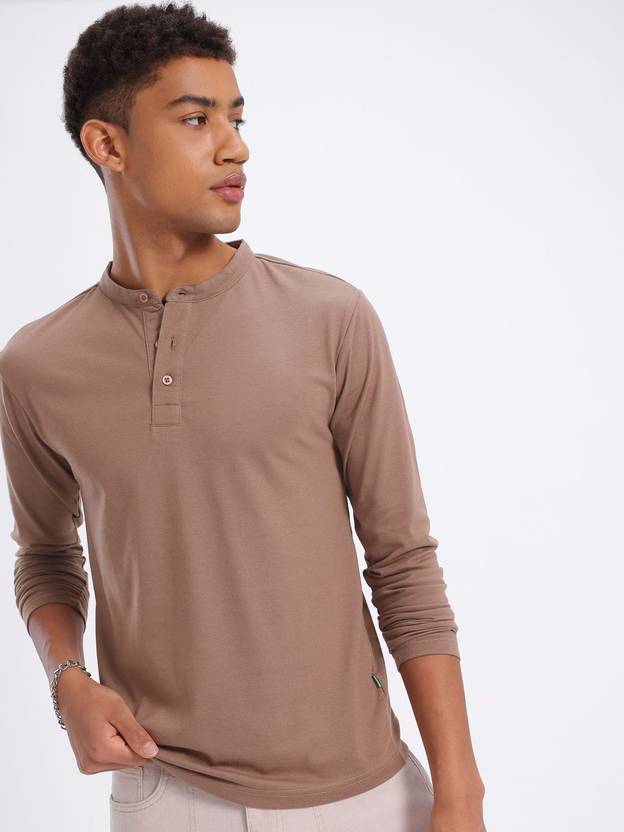 Glitchez Solid Men Henley Neck Brown T-Shirt