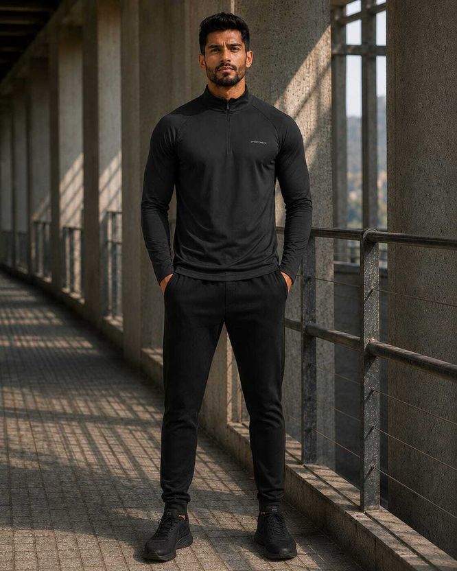 SPORTCHECK Men Black Zip Neck Nylon T-Shirt - Image 1