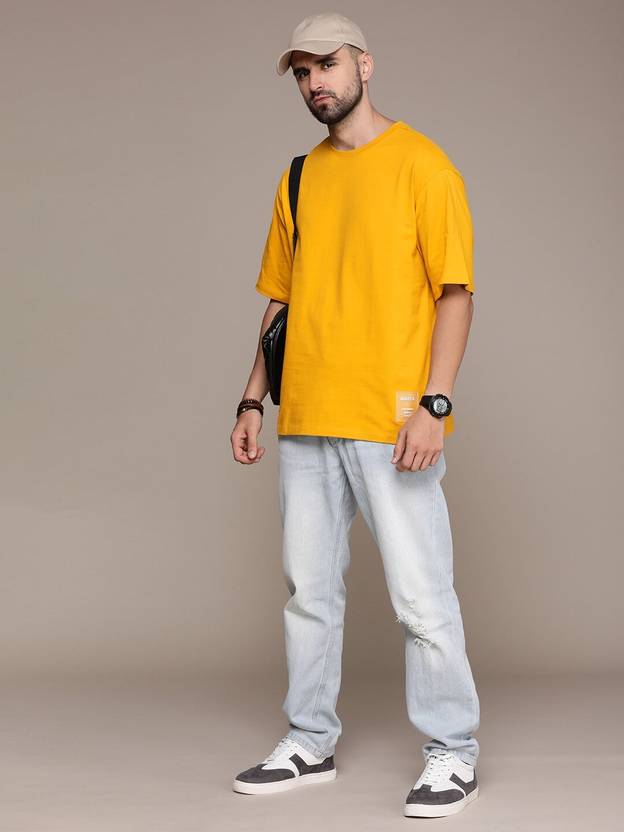 Roadster Men Solid Round Neck Pure Cotton Yellow T-Shirt