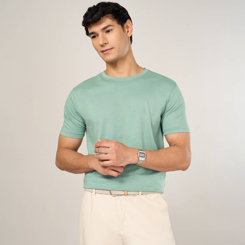 Byford by Pantaloons Men Solid Round Neck Cotton Blend Green T-Shirt